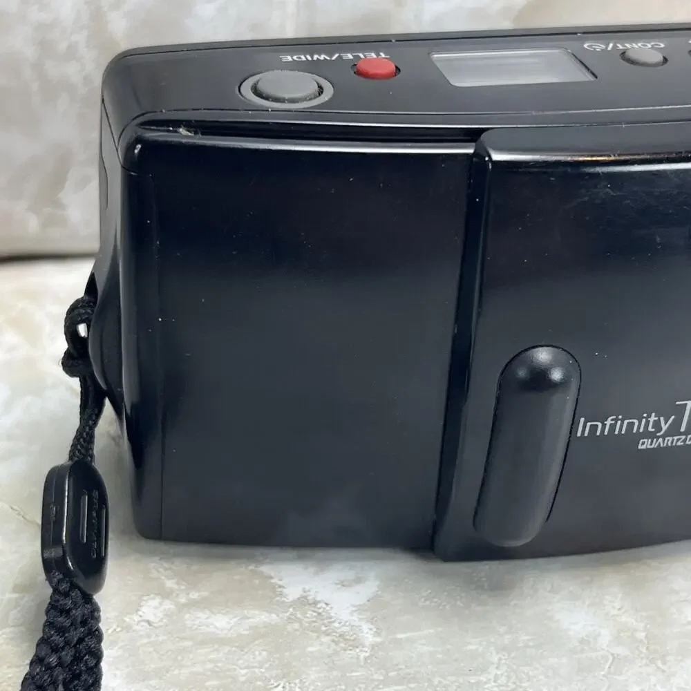 Olympus Infinity Twin Quartz Date AF 35mm 70mm Weatherproof Camera Tested Japan